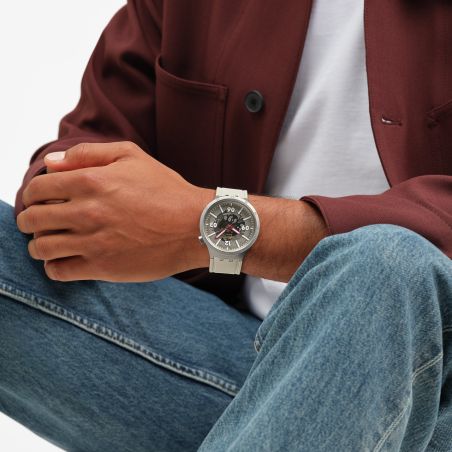 SB07S125 - CONFIDENT MOMENT